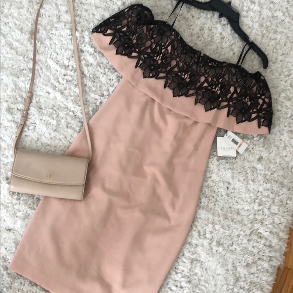 Laundry Blush Style 98M15201 Dress size 2